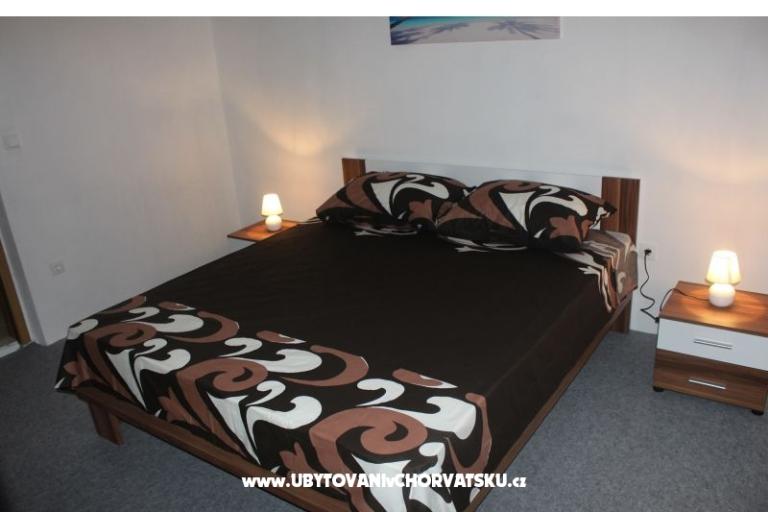 Appartement and pool Nika – foto 7