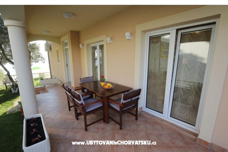 Appartementen First row to the sea – foto 10