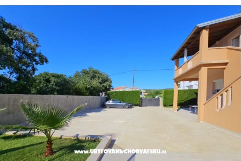 Holiday Home Lucija – foto 6