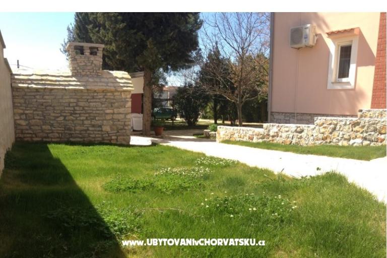 Appartementen Lolinka Bibinje – foto 14