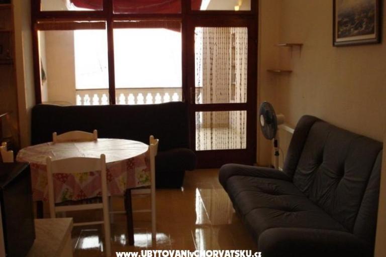 Appartementen Kvarantan i Karabatić  – foto 3