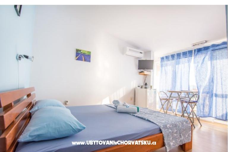 Appartement Anastazija i sobe RoLo uz  – foto 6