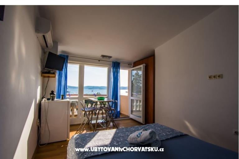 Appartement Anastazija i sobe RoLo uz  – foto 8
