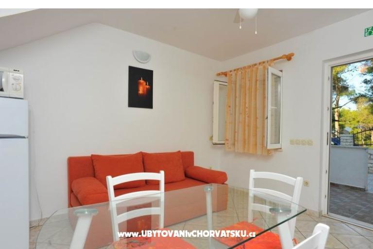 Appartementen Bera, Julie i Edi – foto 7