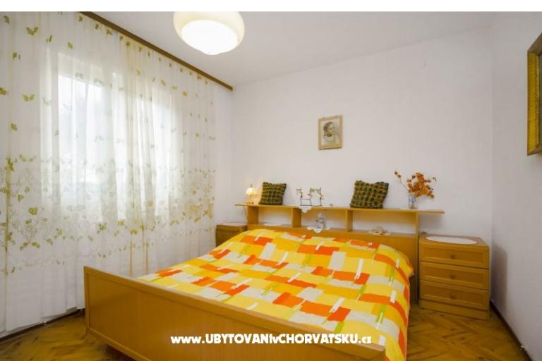 Supetar, Island Brač – foto 13