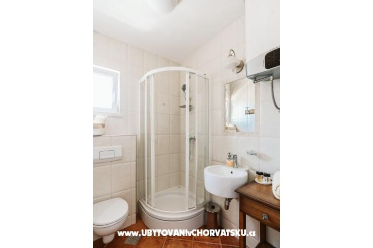 Sutivan Best Appartementen – foto 17