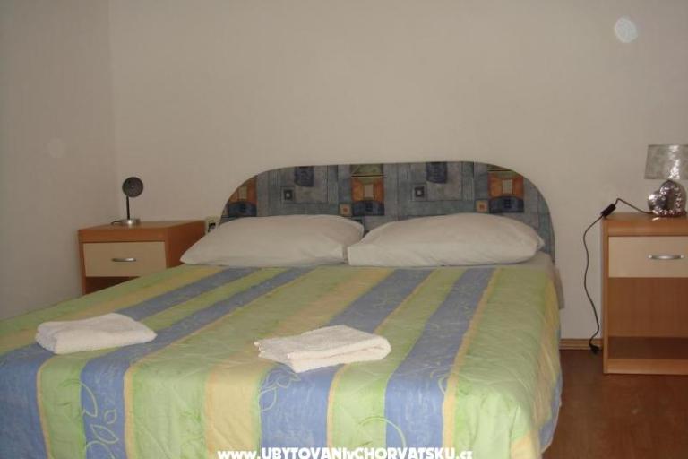 Appartementen Andrea Drvenik – foto 14
