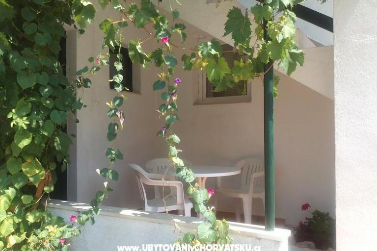 Appartementen Andrea Drvenik – foto 15