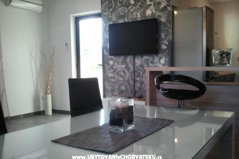 Appartementen Peroj 4**** – foto 3