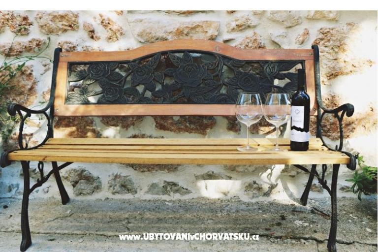 Villa Niko Gradac – foto 4