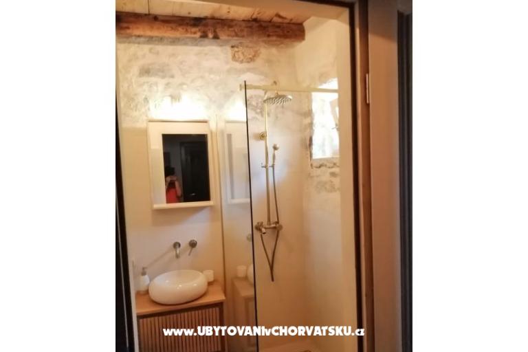Stenen huis za odmor Ostojić – foto 15