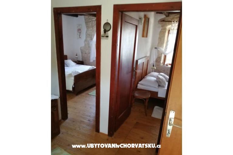 Stenen huis za odmor Ostojić – foto 21