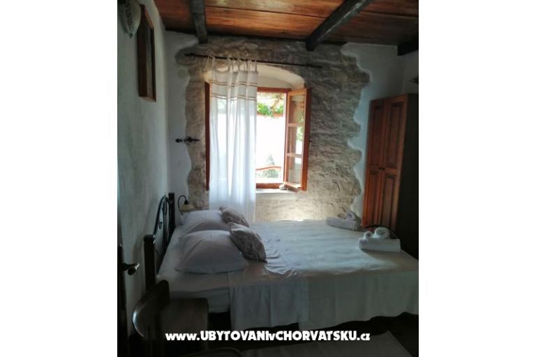 Stenen huis za odmor Ostojić – foto 6