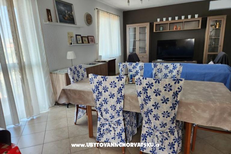 Appartement Karlobag – foto 21