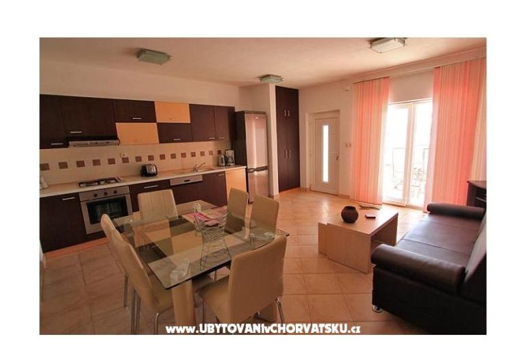 Beachfront Appartementen Baricevic wit – foto 11