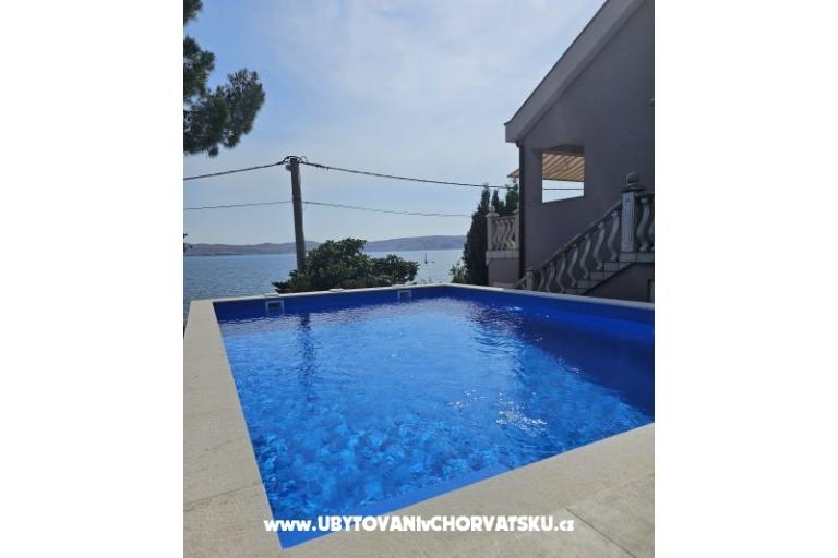 Beachfront Appartementen Baricevic wit – foto 18