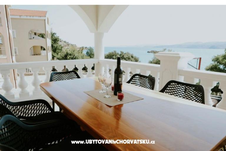 Beachfront Appartementen Amaris – foto 18