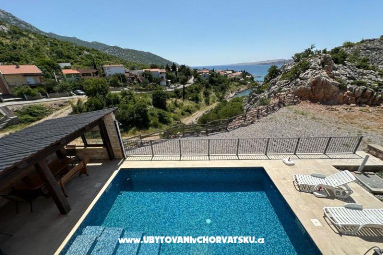 Beachfront Huis Robert met zwembad – foto 18