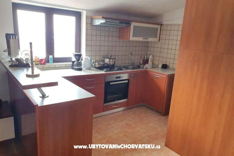 Villa Robert 2 met zwembad Cesarica – foto 3