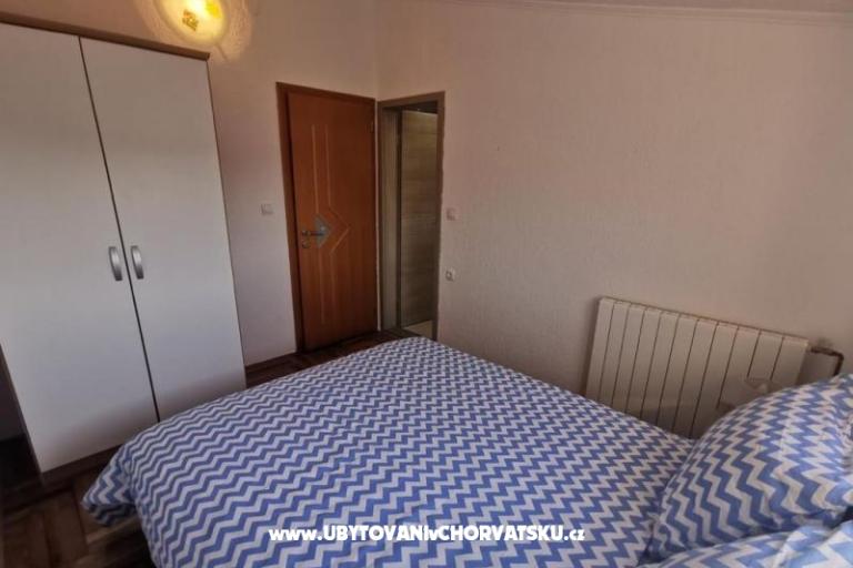 Villa Robert 2 met zwembad Cesarica – foto 7