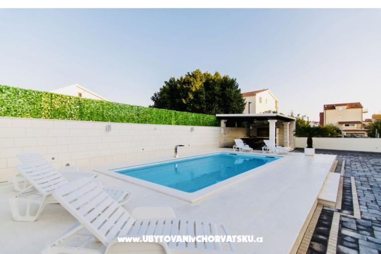 Villa Aurora Kastela – foto 10