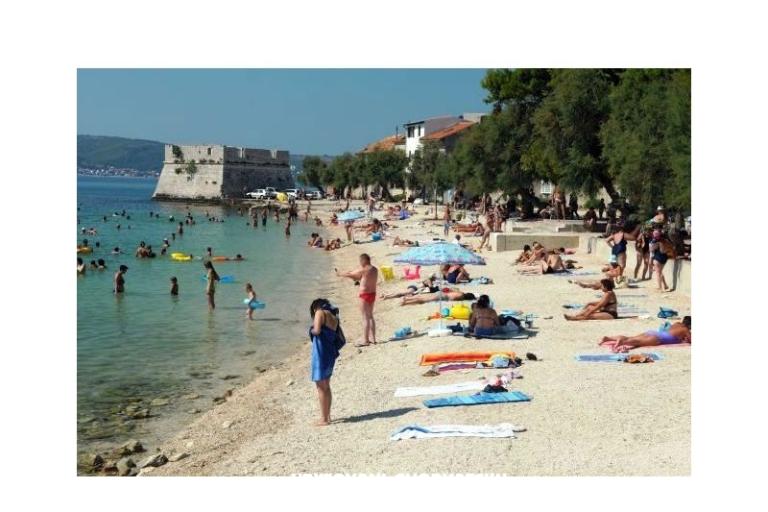 Villa Sandra - apartmani s  bazenom – foto 8