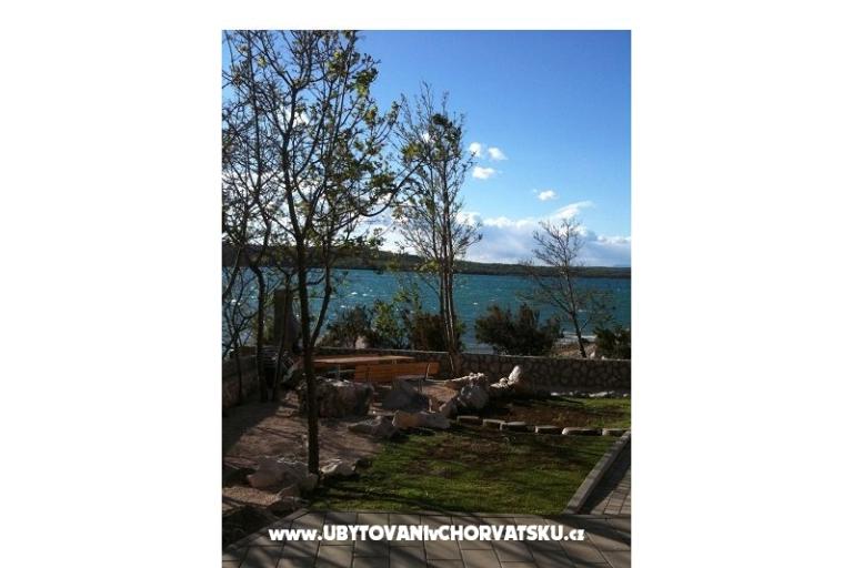 Villa Klimno direct op het strand – foto 6