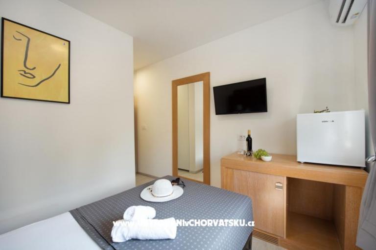 Hotel and Hostel Potpićan – foto 4