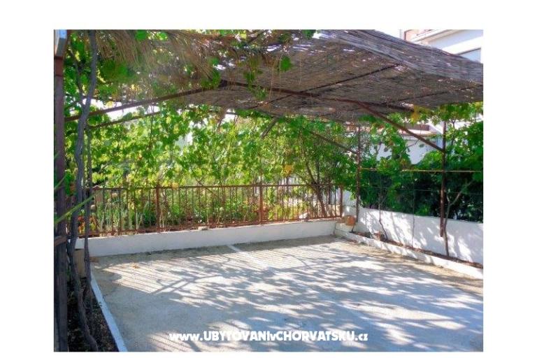 Luka Tadic Appartementen – foto 11