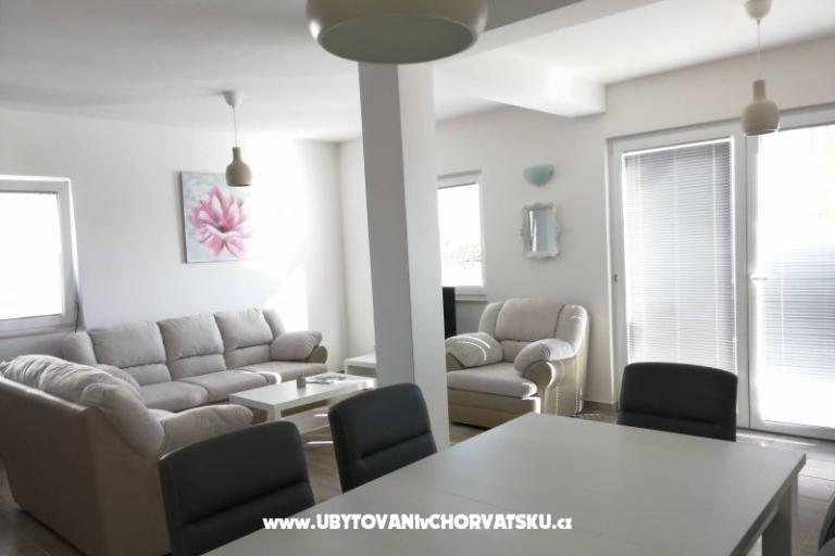 Vakantiehuis Postonjski – foto 14