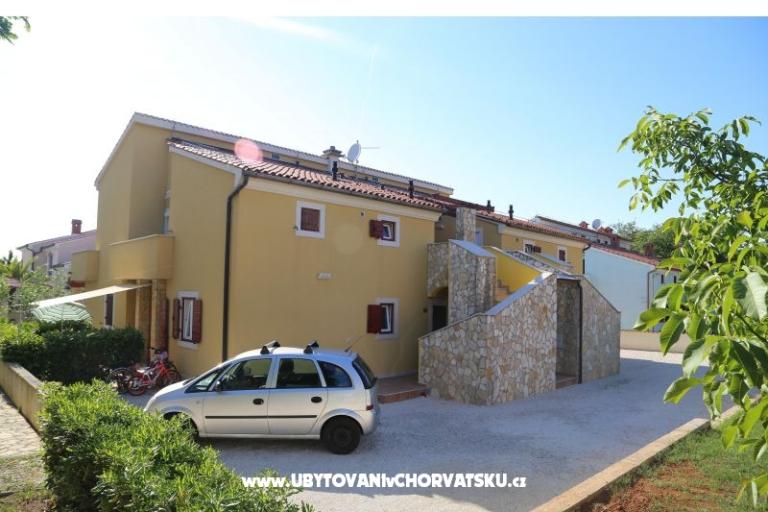 Appartement Oliva D1 met zwembad – foto 4