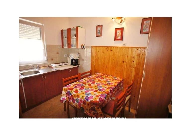 Kamers Marta – foto 3