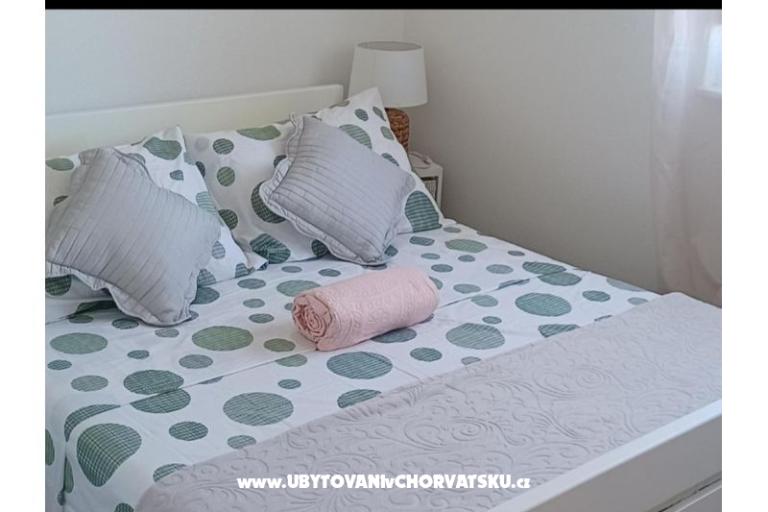 Appartementen AS sa bazenom – foto 18