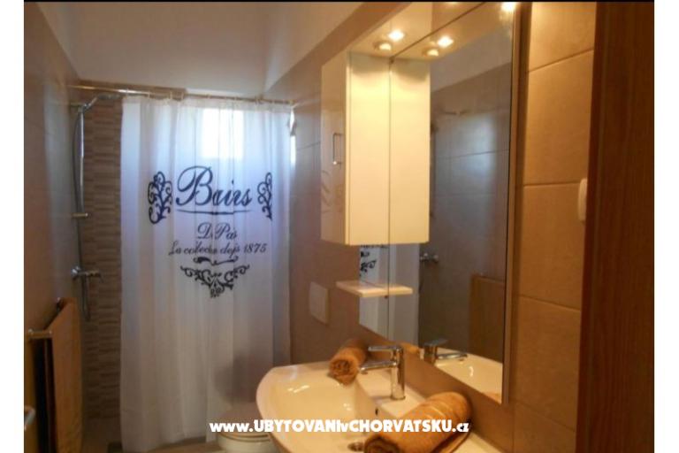 Appartementen AS sa bazenom – foto 26