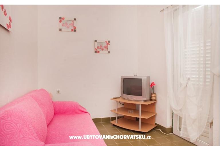 Appartementen Lapov – foto 13