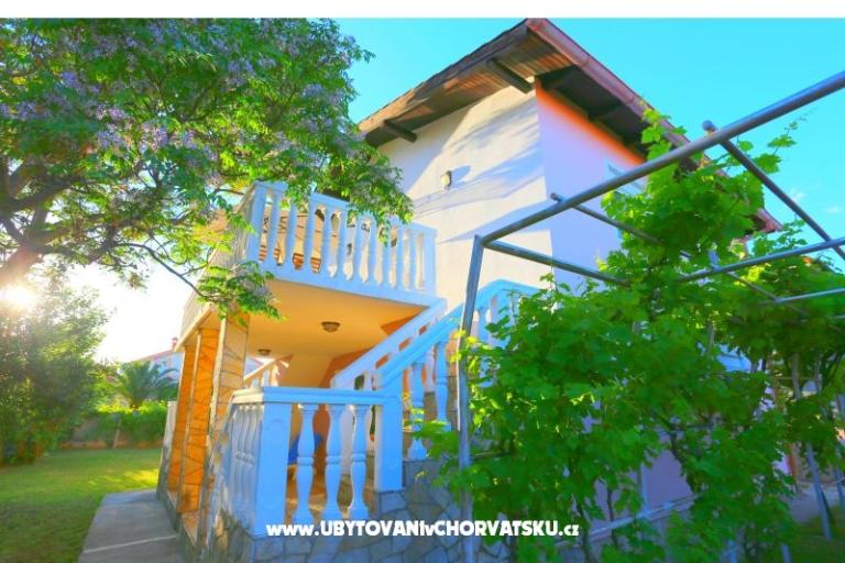 Melia Nin – foto 2