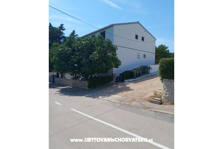 Zlatko apartmani Nin Vrsi Mulo – foto 13