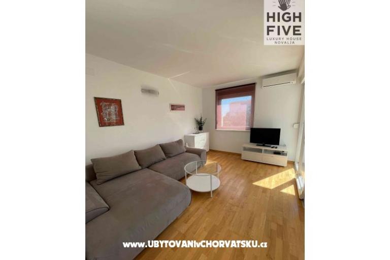 High Five Luxury Huis Novalja – foto 14