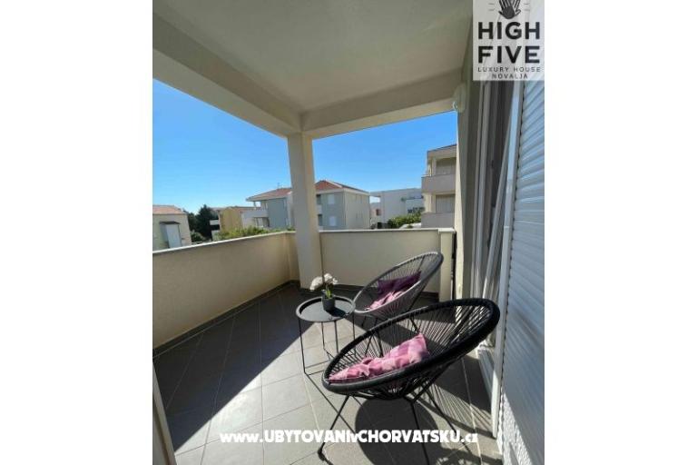 High Five Luxury Huis Novalja – foto 21