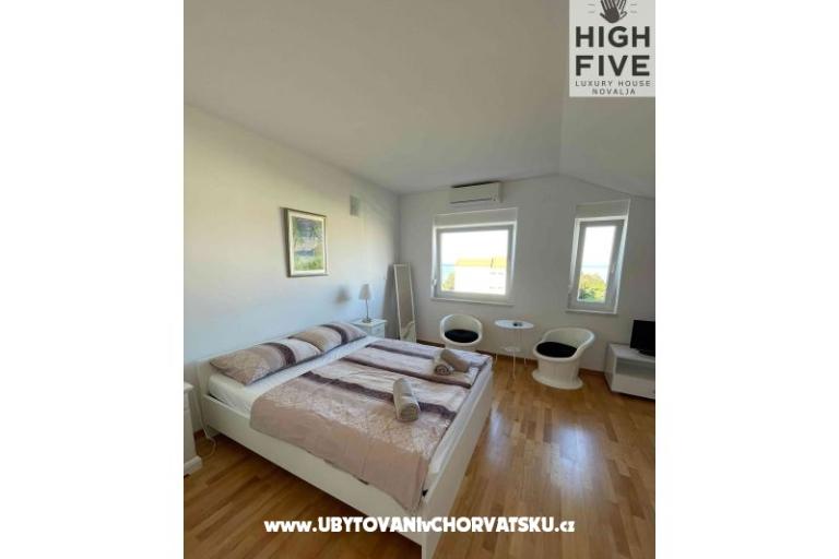 High Five Luxury Huis Novalja – foto 23