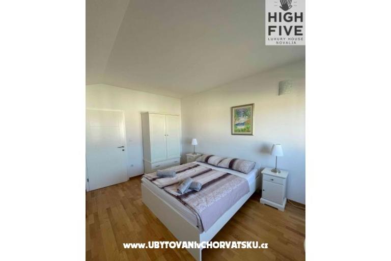 High Five Luxury Huis Novalja – foto 24