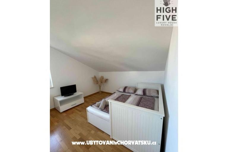 High Five Luxury Huis Novalja – foto 25