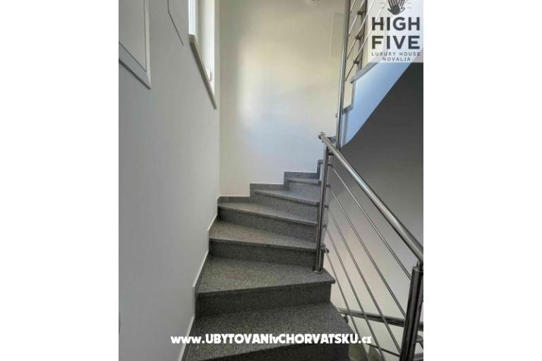 High Five Luxury Huis Novalja – foto 29