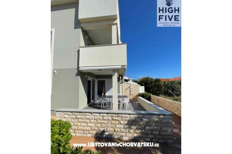 High Five Luxury Huis Novalja – foto 3