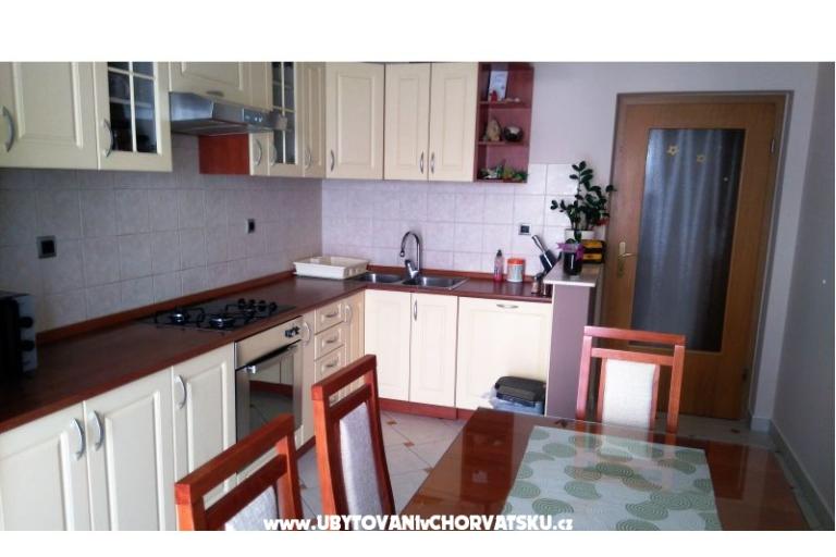 Appartementen*Tikvesa* Novi Vinodolski – foto 16