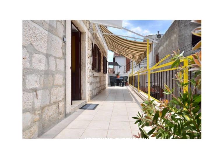 Appartementen Stari Grad /Omiš center/ – foto 3