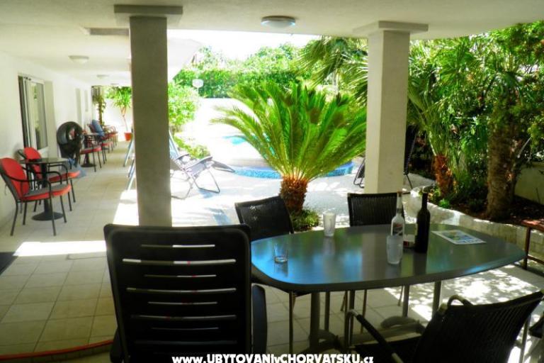 Dizma Wellness Appartementen – foto 17