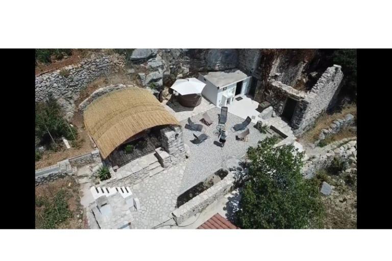 Vakantiehuis Leptirić – foto 13