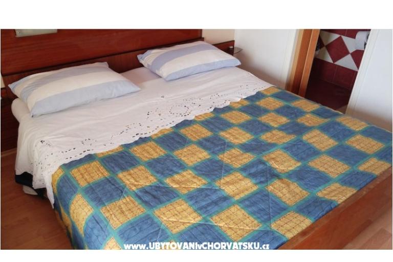 Appartementen &amp; rooms  Raspor – foto 7