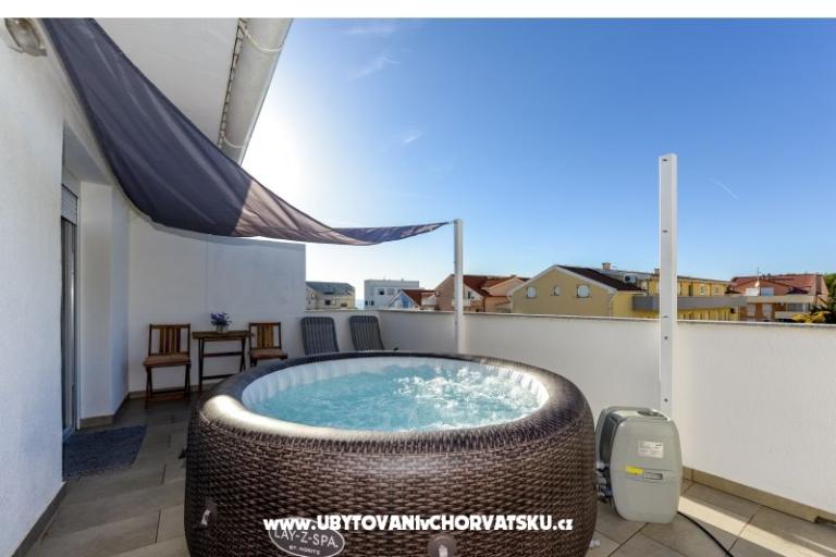 Appartement met zwembad and jacuzzi – foto 3
